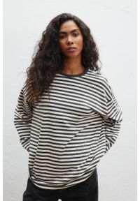 Marsala - Longsleeve typu oversize w paski BEŻOWO GRAFITOWE - LOWEN-XS/S. Kolor: wielokolorowy, szary, beżowy. Materiał: tkanina, jeans, bawełna, poliester. Długość rękawa: długi rękaw. Wzór: paski. Styl: klasyczny #1