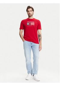 TOMMY HILFIGER - Tommy Hilfiger T-Shirt American Monotype MW0MW39843 Czerwony Regular Fit. Kolor: czerwony. Materiał: bawełna #3