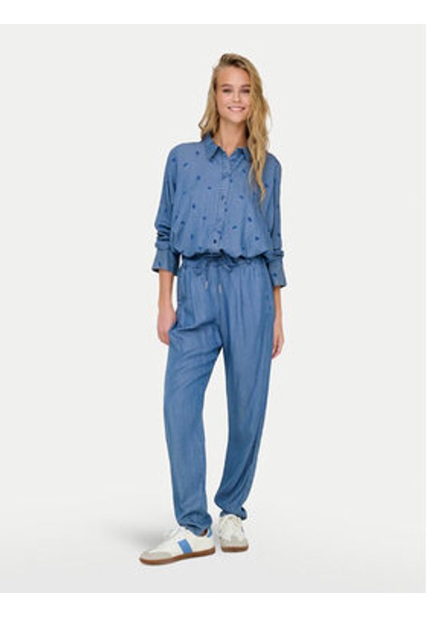 only - ONLY Koszula New Grace 15337926 Niebieski Loose Fit. Kolor: niebieski. Materiał: lyocell