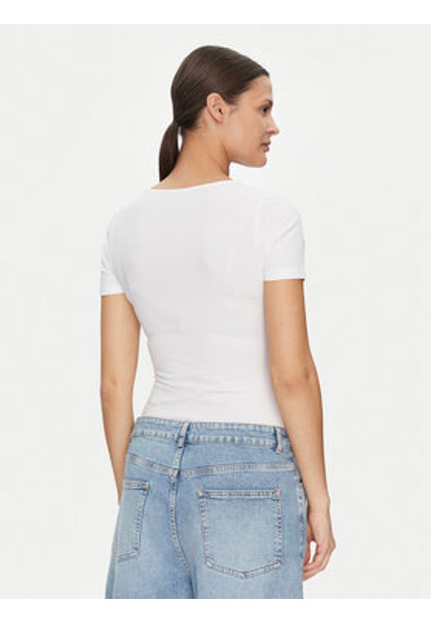 Guess Jeans Body W5GP25 J1314 Biały Slim Fit. Kolor: biały. Materiał: bawełna