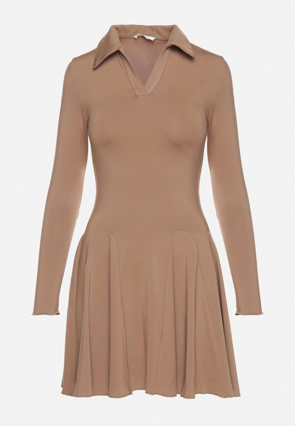 Born2be - Ciemnobeżowa Rozkloszowana Sukienka z Wiskozą Ozdobiona Kołnierzykiem Mirettia. Okazja: na co dzień. Kolor: beżowy. Materiał: wiskoza. Wzór: aplikacja. Typ sukienki: proste, rozkloszowane. Styl: casual