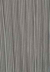 Born2be - Szara Bluzka na Krótki Rękaw z Plisowanej Tkaniny Undirea. Okazja: do pracy, na co dzień. Kolor: szary. Materiał: tkanina. Długość rękawa: krótki rękaw. Długość: krótkie. Styl: elegancki, klasyczny, casual #8