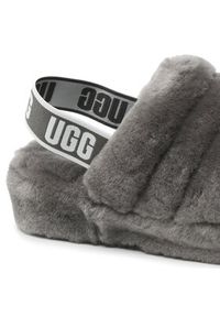 Ugg Kapcie W Fluff Yeah Slide 1095119 Szary. Kolor: szary. Materiał: skóra