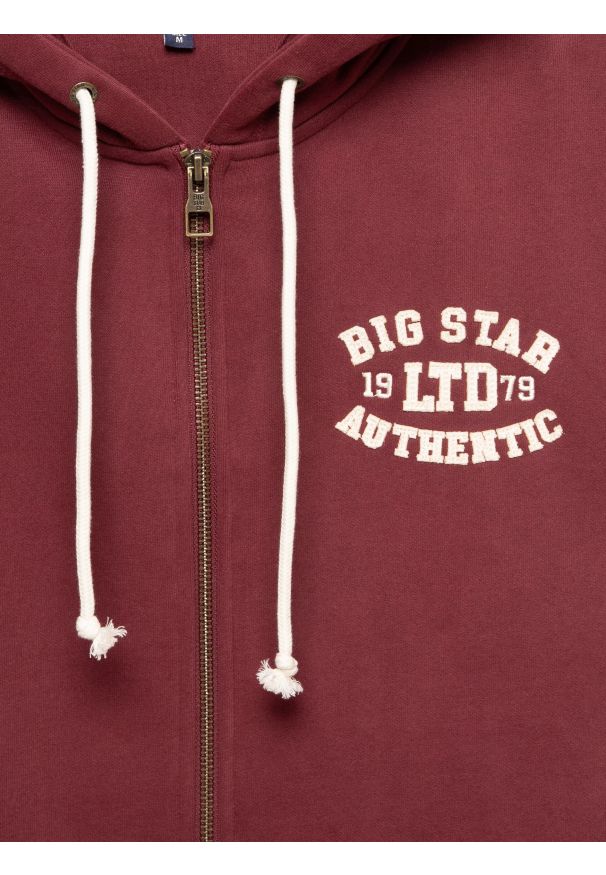 Big-Star - Bluza męska rozpinana z kapturem z kolekcji Authentic bordowa Karol 604. Typ kołnierza: kaptur. Kolor: czerwony. Materiał: dzianina. Wzór: aplikacja