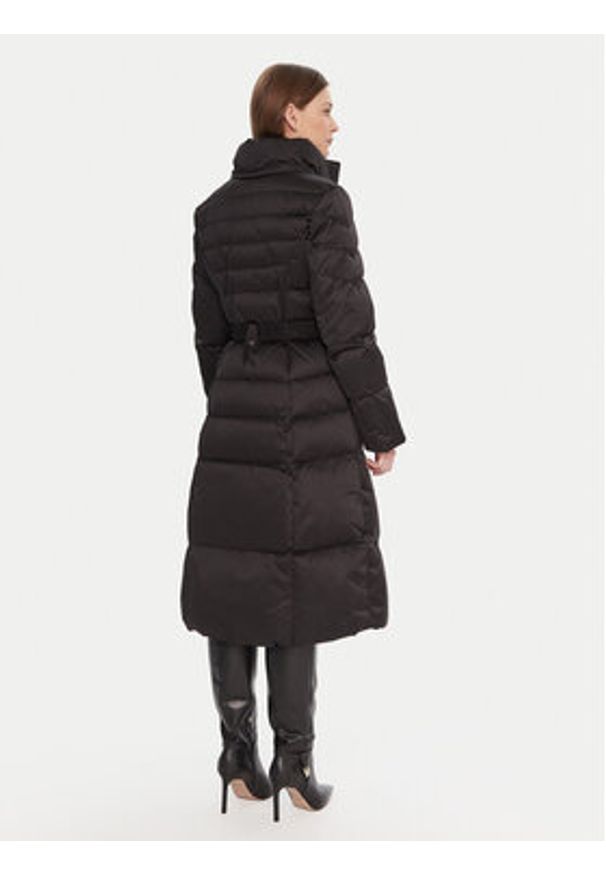 Guess Kurtka puchowa W5BL29 W2802 Czarny Regular Fit. Kolor: czarny. Materiał: syntetyk