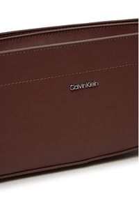 Calvin Klein Torebka Ck Business Shoulder Bag_Saf K60K612579 Brązowy. Kolor: brązowy. Materiał: skórzane