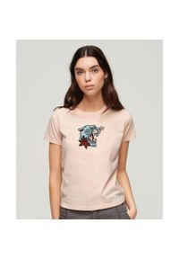 Superdry - Koszulka dopasowana z haftem tatuażu. Kolor: różowy. Materiał: bawełna. Wzór: haft #1