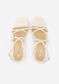 Born2be - Beżowe Sandały na Szpilce z Przeplatanymi Paskiami i Kwadratowym Noskiem Baloria. Okazja: na co dzień, na ślub cywilny, na wesele. Zapięcie: pasek. Kolor: beżowy. Materiał: jeans. Obcas: na szpilce. Styl: casual, elegancki, klasyczny, wizytowy #9