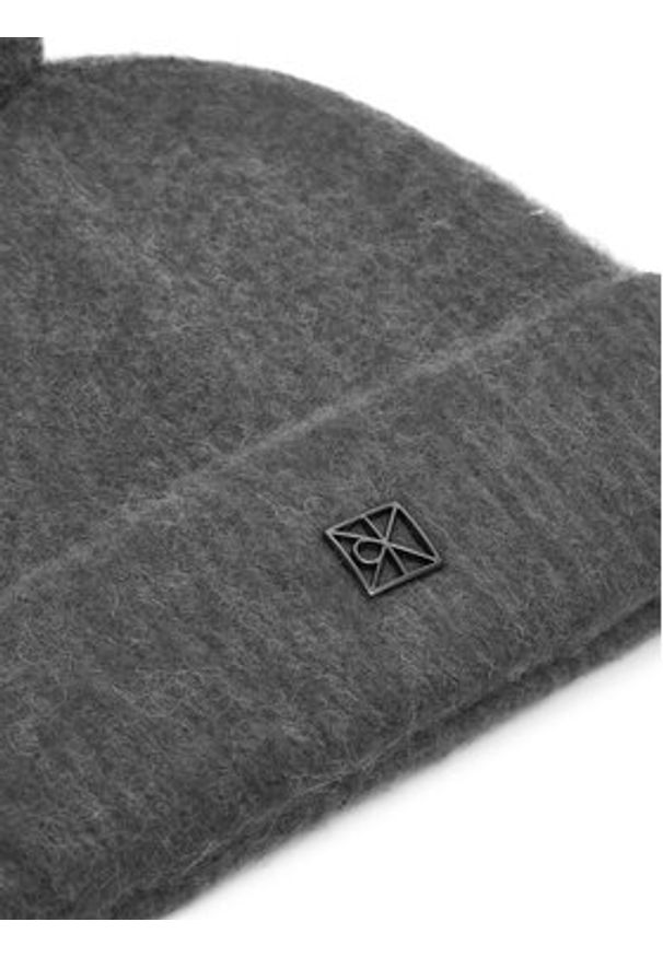 Calvin Klein Czapka Emblem Brushed LV04D8067G Szary. Kolor: szary. Materiał: poliamid, nylon