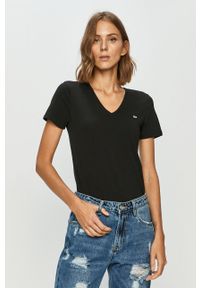 Tommy Jeans - T-shirt. Okazja: na co dzień. Kolor: czarny. Materiał: bawełna, dzianina, elastan. Wzór: gładki. Styl: casual #1