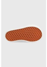 Vans tenisówki dziecięce kolor fioletowy. Nosek buta: okrągły. Zapięcie: rzepy. Kolor: fioletowy. Materiał: guma #3