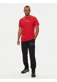 Helly Hansen T-Shirt Core T-Shirt 53532 Czerwony Regular Fit. Kolor: czerwony. Materiał: bawełna
