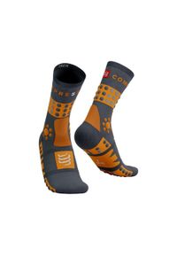 Skarpety trekkingowe Compressport Trekking Socks. Kolor: żółty, czarny, pomarańczowy, wielokolorowy. Sport: turystyka piesza