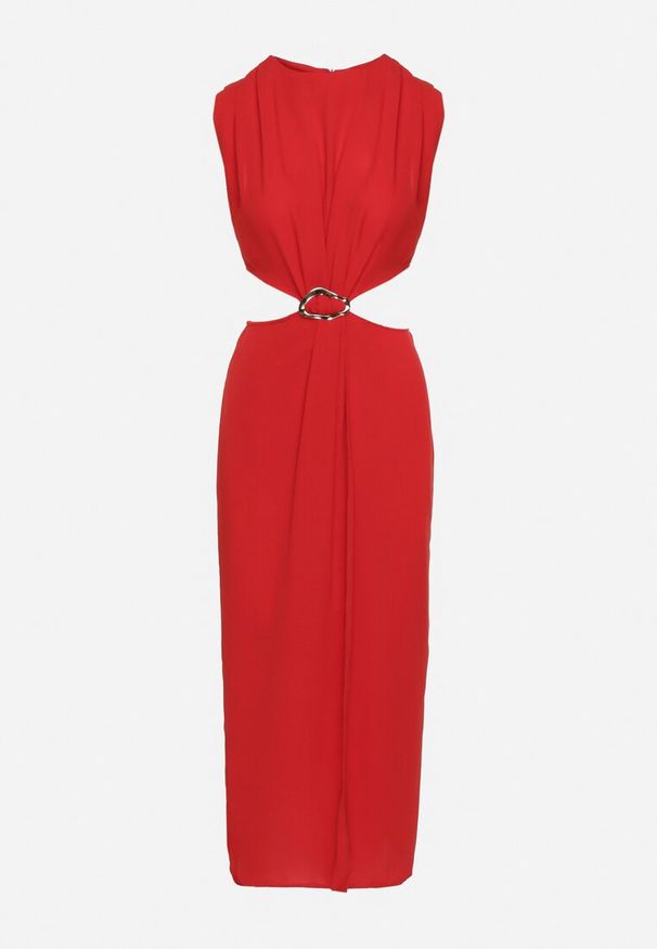 Born2be - Czerwona Sukienka Rozkloszowana z Wycięciami w Talii z Metaliczną Ozdobą Galetia. Kolor: czerwony. Wzór: aplikacja. Styl: elegancki, klasyczny