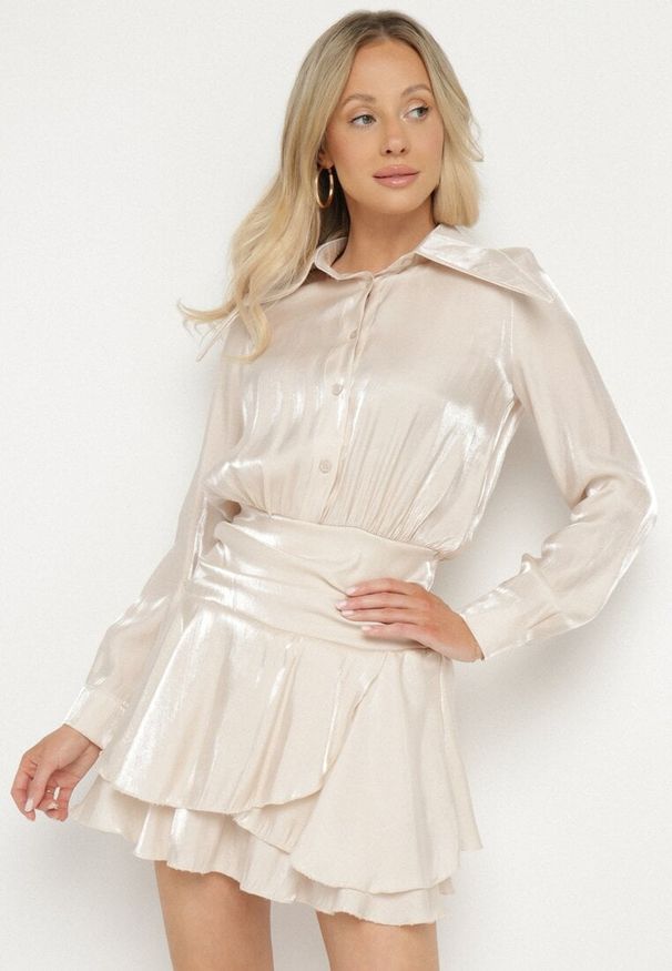 Born2be - Beżowa Sukienka z Wiskozy o Koszulowym Kroju z Falbankami Liova. Typ kołnierza: kołnierz z falbankami. Kolor: beżowy. Materiał: wiskoza. Typ sukienki: koszulowe