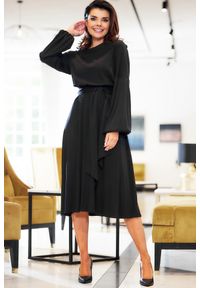 Awama - Sukienka Midi z Długim Bufiastym Rękawem - Czarna. Kolor: czarny. Materiał: elastan, wiskoza. Długość: midi