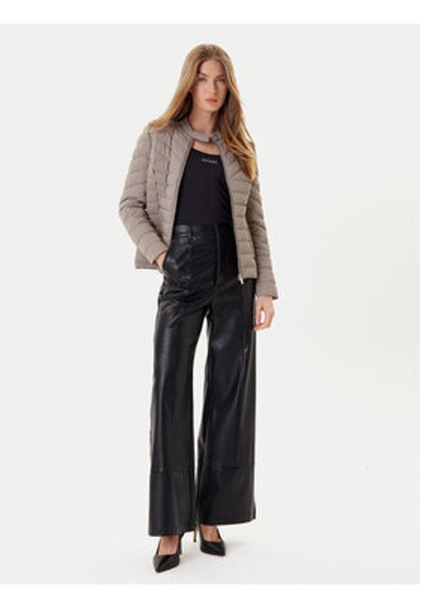 Guess Kurtka przejściowa W5YL13 WHDQ0 Beżowy Regular Fit. Kolor: beżowy. Materiał: syntetyk