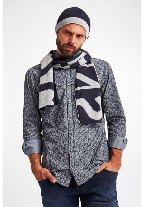 JOOP! Jeans - KOMPLET SZAL + CZAPKA JOOP! JEANS. Materiał: wełna, tkanina. Wzór: napisy