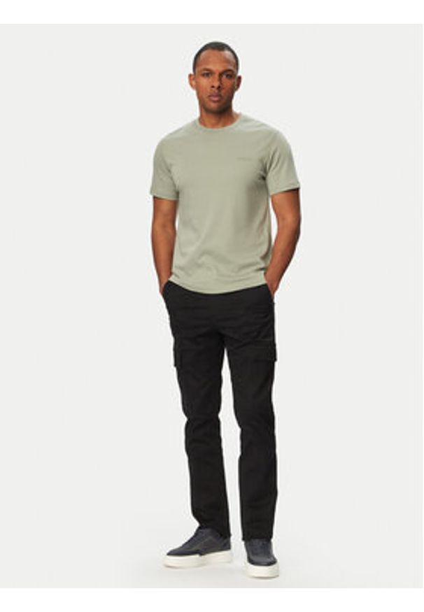 Calvin Klein Spodnie materiałowe Refined LV04LC619G Czarny Regular Fit. Kolor: czarny. Materiał: bawełna