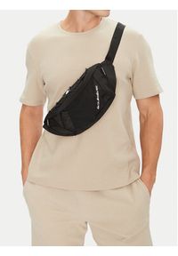 Quiksilver Saszetka nerka QUIC-M-003-07 Czarny. Kolor: czarny. Materiał: materiał