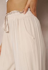 Renee - Jasnobeżowe Spodnie Palazzo High Waist z Bawełny Wykończone Gumką w Talii Nellsea. Okazja: na co dzień. Stan: podwyższony. Kolor: beżowy. Materiał: bawełna. Styl: casual, elegancki #3