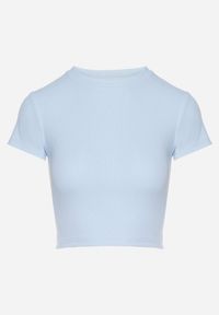Born2be - Jasnoniebieski T-shirt z Prążkowanego Materiału o Krótkim Kroju Telunna. Okazja: na co dzień, na spotkanie biznesowe. Kolor: niebieski. Materiał: materiał, prążkowany. Długość: krótkie. Styl: biznesowy, klasyczny, elegancki, casual