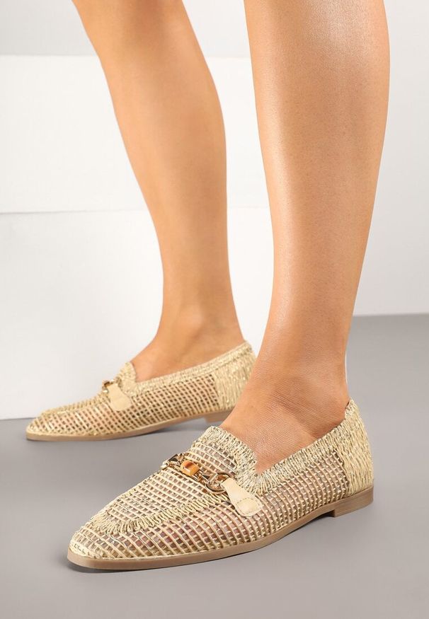 Born2be - Beżowe Mokasyny Loafersy z Ażurową Cholewką Kolarila. Okazja: na co dzień. Kolor: beżowy. Materiał: jedwab. Szerokość cholewki: normalna. Wzór: ażurowy. Styl: klasyczny, casual, elegancki