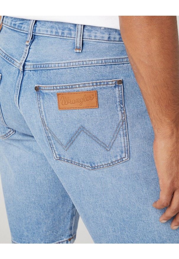 Wrangler - WRANGLER FRONTIER SHORT MĘSKIE SZORTY KRÓTKIE SPODENKI W16W73Z33 112331084. Długość: krótkie
