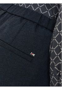 TOMMY HILFIGER - Tommy Hilfiger Chinosy WW0WW42951 Granatowy Straight Fit. Kolor: niebieski. Materiał: syntetyk, wiskoza #3