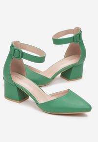 Born2be - Zielone Czółenka na Słupkowym Obcasie ze Szpiczastym Noskiem Obethia. Nosek buta: szpiczasty. Kolor: zielony. Obcas: na obcasie. Styl: klasyczny. Wysokość obcasa: średni #4