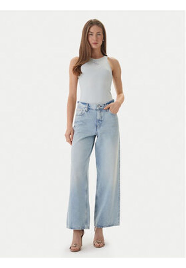 Guess Top W6RP39 KD092 Zielony Regular Fit. Kolor: zielony. Materiał: syntetyk