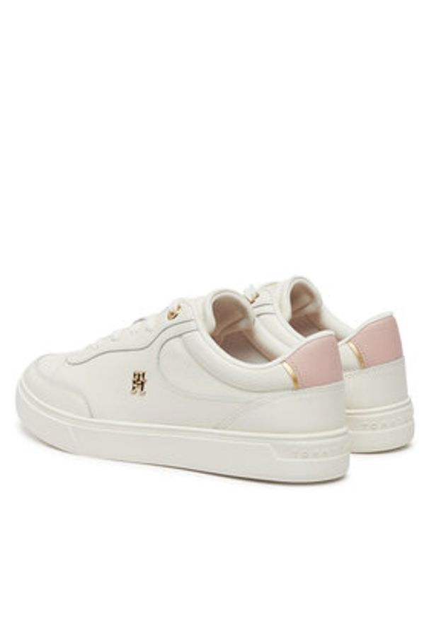 TOMMY HILFIGER - Tommy Hilfiger Sneakersy Essential Chic Court Sneaker FW0FW08322 Biały. Kolor: biały. Materiał: skóra
