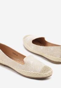 Renee - Beżowe Espadryle Ozdobione Plecionką i Motywem Kwiatów Ralanne. Okazja: na co dzień. Kolor: beżowy. Wzór: aplikacja, kwiaty. Sezon: lato. Styl: elegancki, casual