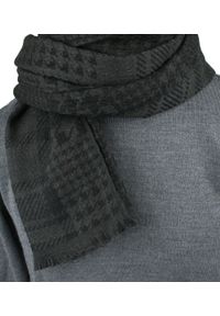 Lekki Szalik Wiosenno-Jesienny - Teer - Czarno-Grafitowy. Okazja: na spacer. Kolor: czarny, szary, wielokolorowy. Materiał: poliester. Sezon: wiosna, jesień. Styl: elegancki #5