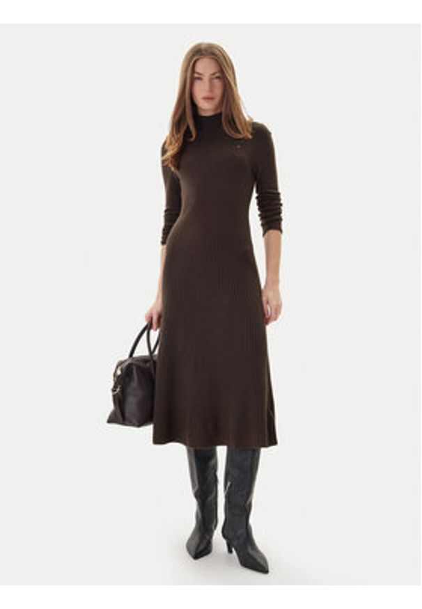 TOMMY HILFIGER - Tommy Hilfiger Sukienka dzianinowa WW0WW47303 Brązowy Regular Fit. Kolor: brązowy. Materiał: wełna