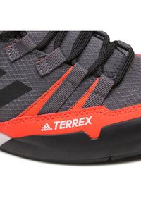 Adidas - adidas Trekkingi Terrex Swift Solo 2 GZ0332 Szary. Kolor: szary. Materiał: materiał. Model: Adidas Terrex. Sport: turystyka piesza