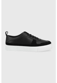 Calvin Klein buty skórzane kolor czarny. Nosek buta: okrągły. Zapięcie: sznurówki. Kolor: czarny. Materiał: guma
