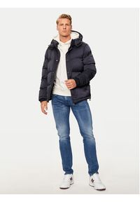 Guess Kurtka zimowa M4BL21 WGJ42 Granatowy Regular Fit. Kolor: niebieski. Materiał: syntetyk. Sezon: zima #4