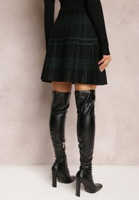 Renee - Czarno-Zielona Rozkloszowana Spódnica Mini w Kratę Kossima. Kolor: czarny. Materiał: dzianina. Sezon: jesień, zima #5