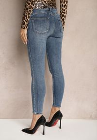 Renee - Niebieskie Jeansy Skinny Push Up z Bawełny Ozdobione Panterkowym Paskiem i Przetarciami Uleti. Okazja: na co dzień. Kolor: niebieski. Wzór: aplikacja. Styl: casual, klasyczny, elegancki #3