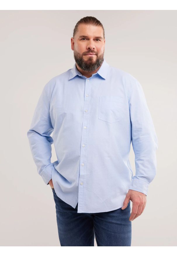 Big-Star - Koszula męska z tkaniny typu oxford jasnoniebieska Trixi 400. Typ kołnierza: kołnierzyk klasyczny. Kolor: niebieski. Materiał: tkanina. Wzór: ze splotem. Styl: klasyczny