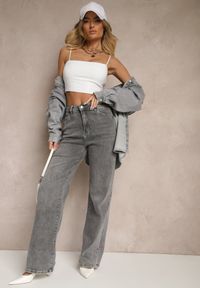 Renee - Jasnoszare Jeansy High Waist o Szerokim Kroju Firtewia. Okazja: na co dzień. Stan: podwyższony. Kolor: szary. Styl: casual, elegancki