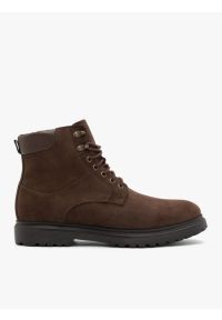 Ryłko - Ciemnobrązowe trzewiki z łączonych skór. Wysokość cholewki: za kostkę. Kolor: brązowy. Materiał: skóra, welur. Sezon: zima, jesień. Styl: street #1