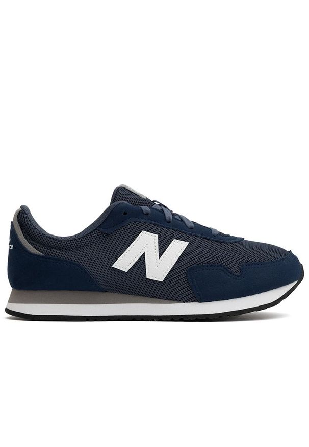 Buty młodzieżowe New Balance GC323NV - granatowe. Okazja: na co dzień. Kolor: niebieski. Materiał: materiał, syntetyk, guma. Szerokość cholewki: normalna