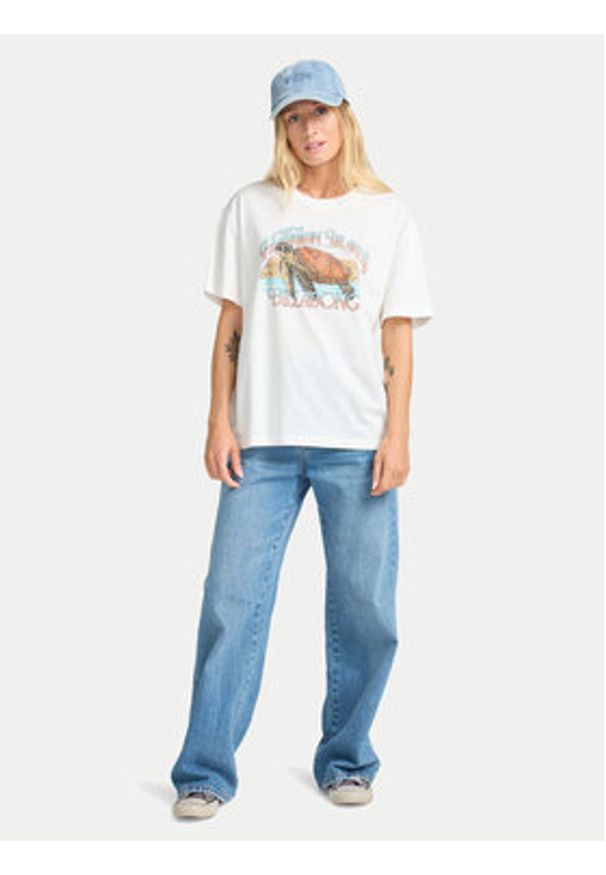 Billabong T-Shirt On Vacay EBJZT00468 Biały Regular Fit. Kolor: biały. Materiał: bawełna