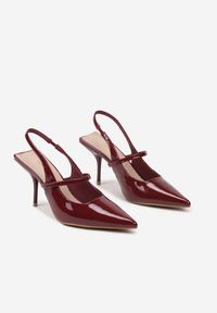Born2be - Bordowe Sandały Lakierowane na Szpilce Vices ze Skórzaną Wkładką Ozdobione Paskami Vannith. Okazja: na imprezę, na spotkanie biznesowe. Nosek buta: szpiczasty. Zapięcie: pasek. Kolor: czerwony. Wzór: aplikacja. Materiał: skóra, lakier. Sezon: wiosna, lato. Obcas: na szpilce. Styl: wizytowy, biznesowy, elegancki #9