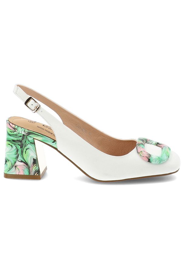 Czółenka damskie S.Barski, cholewka ze skóry naturalnej z elegancką broszką i stabilnym obcasem, zielone, LZ61-2010. Okazja: na ślub cywilny, na wesele, na imprezę. Zapięcie: pasek. Kolor: biały. Szerokość cholewki: normalna. Wzór: aplikacja. Materiał: skóra. Obcas: na obcasie. Styl: elegancki. Wysokość obcasa: średni