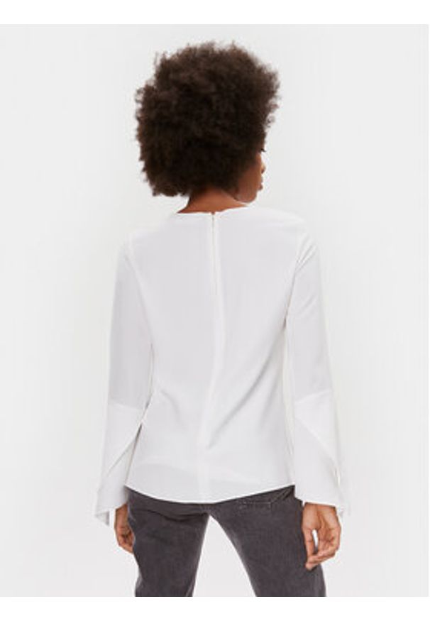 DKNY Bluzka UI3T2180 Écru Regular Fit. Materiał: syntetyk