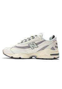 Buty unisex New Balance M1000MEW – białe. Okazja: na spacer, na co dzień. Kolor: biały. Szerokość cholewki: normalna. Sezon: lato. Sport: turystyka piesza #6
