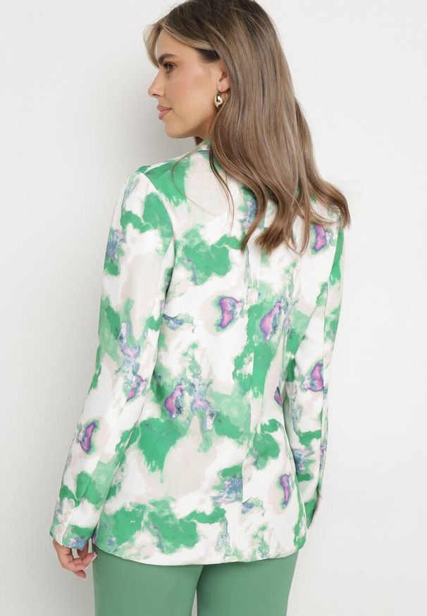 Born2be - Beżowo-Zielona Dwurzędowa Marynarka z Abstrakcyjnym Wzorem Tie-Dye Floretellia. Kolor: beżowy. Materiał: tkanina